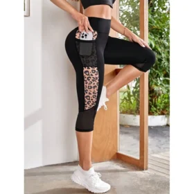 leopard print capri leggings